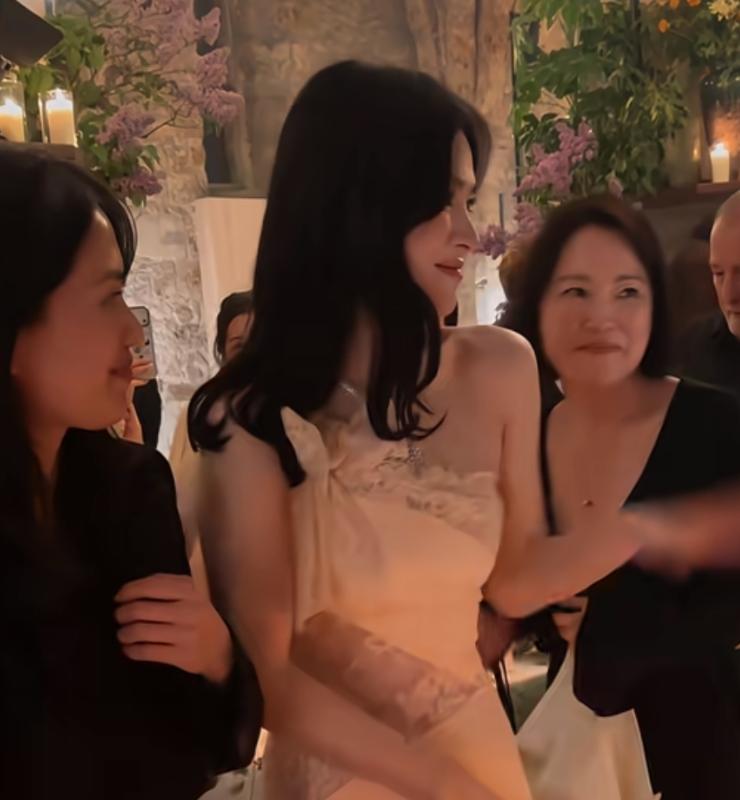 宋慧乔时尚活动状态反差_宋慧乔_宋慧乔最近状态憔悴沧桑